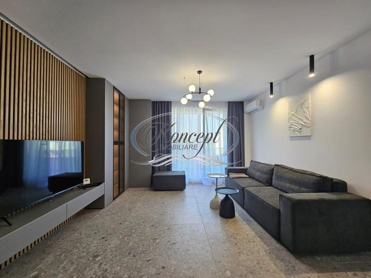 Apartament cu 2 camere semidecomandat, mobilat în Între Lacuri