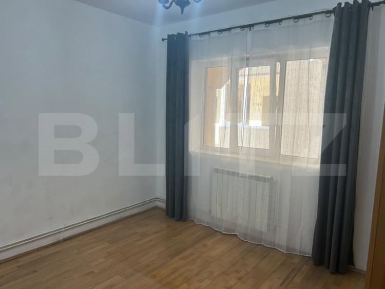 Apartament cu 3 camere si parcare la Vila, zona Iris. - 8