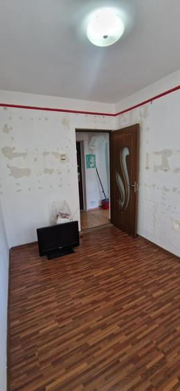 Apartament 3 camere, 65 mp, etaj 2, centrală proprie, Bals - 5