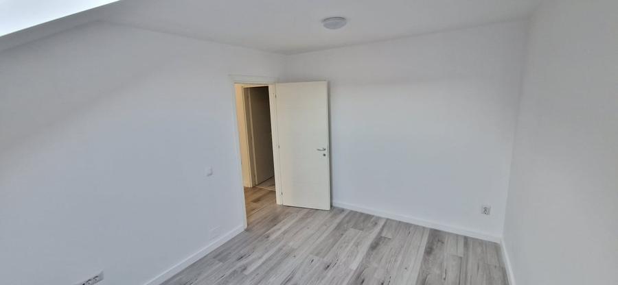 Apartament cu 2 camere decomandat în Exterior Est