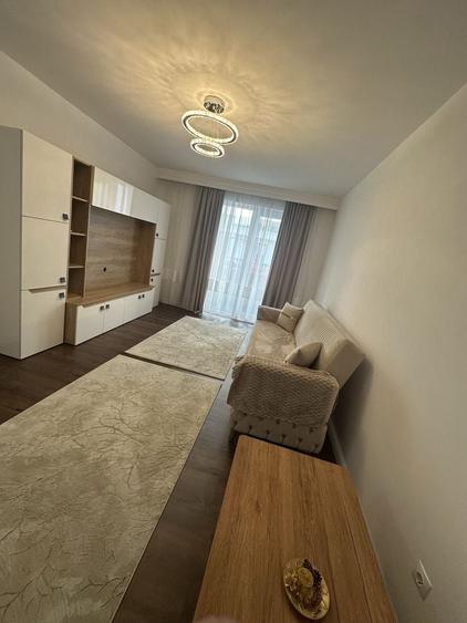 Apartament cu 2 camere decomandat în Turnișor