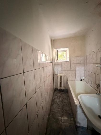 Garsonieră decomandată în Muncii