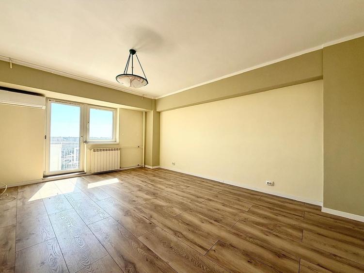 Apartament cu 2 camere decomandat în P-ța Alba Iulia