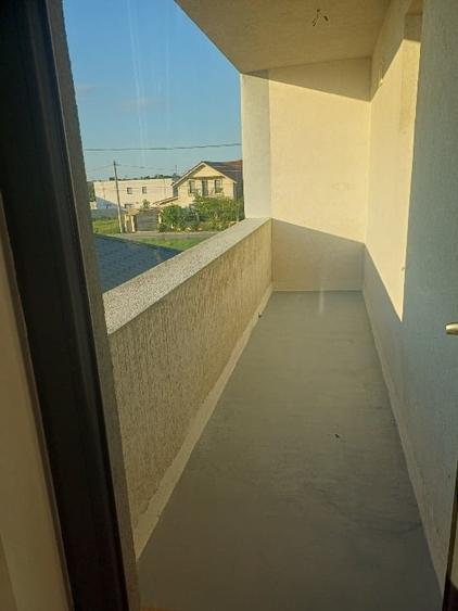 Apartament cu 2 camere decomandat, mobilat în Cumpăna