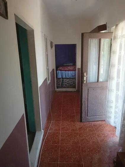 Casă cu 3 camere cu Teren 3500 Mp în Baia