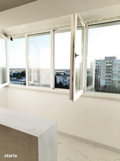 Apartament cu 2 camere decomandat în Vest