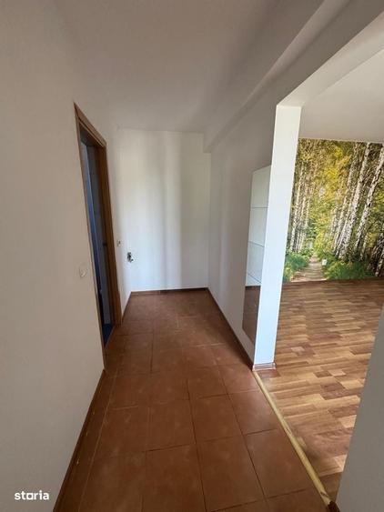 Apartament cu 3 camere decomandat în Traian