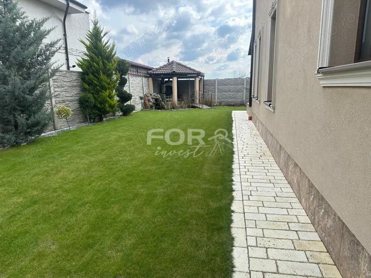 Casă cu Teren 471 Mp în Nufărul