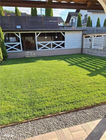 Casă cu 4 camere cu Teren 400 Mp în Corunca