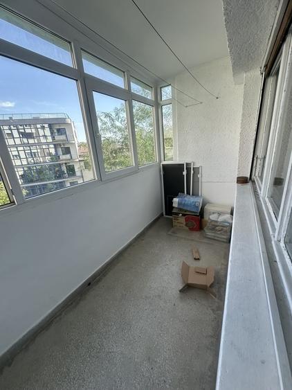 Apartament cu 3 camere decomandat în 1 Mai