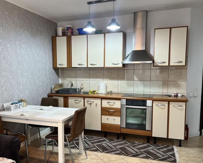 Apartament cu 2 camere decomandat în Exterior Vest