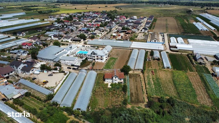Casă cu 5 camere cu Teren 1322 Mp în Băleni