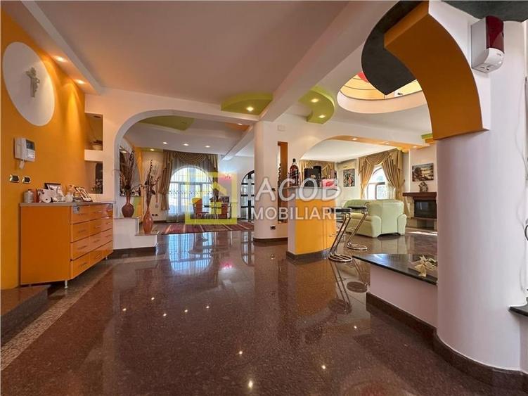 Casă individuală cu 6 camere cu Teren 1172 Mp în Cleja