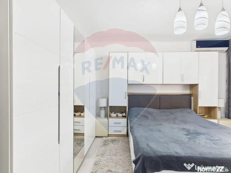 Apartament cu 4 camere decomandat în Colentina