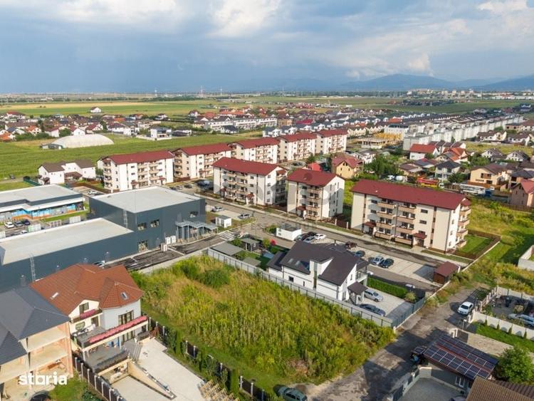 Apartament cu 2 camere decomandat în Sânpetru