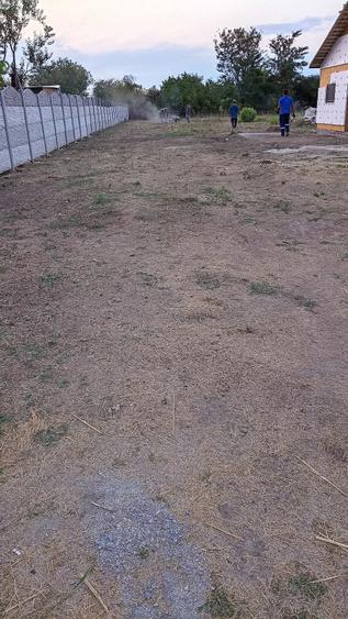 Teren de 4150 mp, în Central
