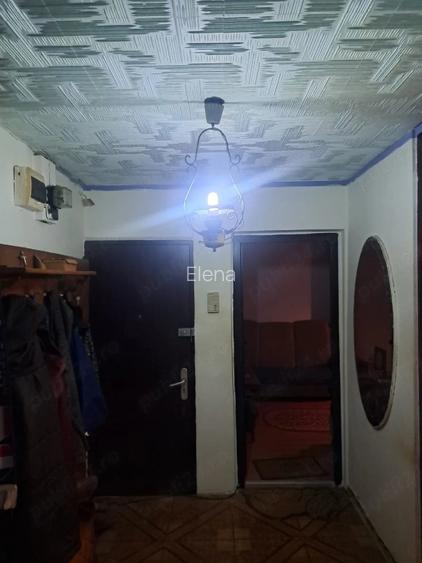 Apartament Pia?a Titan 3 camere
