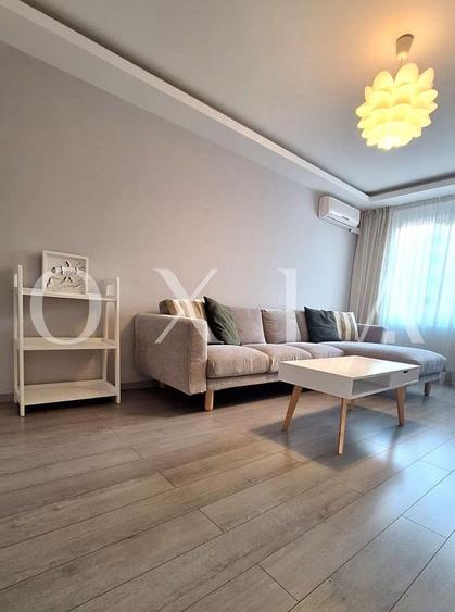 Apartament cu 3 camere decomandat, mobilat în Olimpia-Stadion