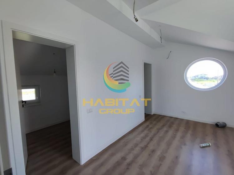 Casă individuală cu 6 camere cu Canalizare în Vidra