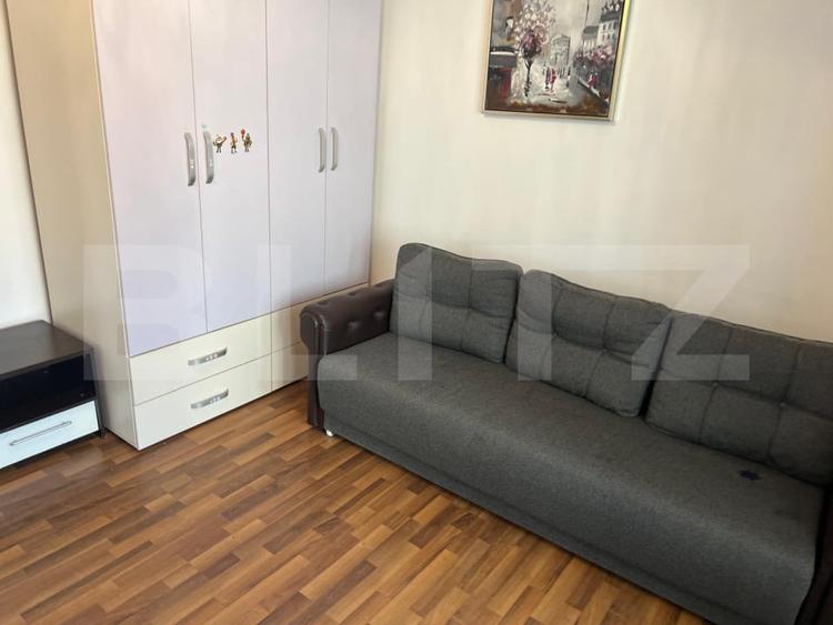Apartament cu 2 camere decomandat, mobilat în Calea București