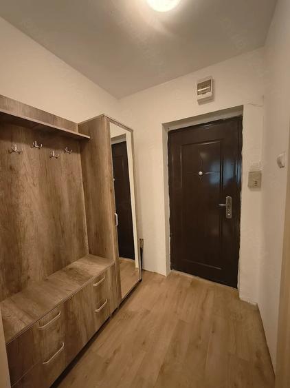 Garsonieră decomandată în Drumul Taberei