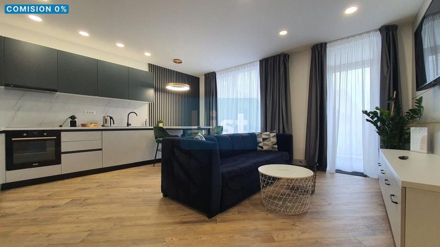 Apartament cu 2 camere semidecomandat, mobilat în Central