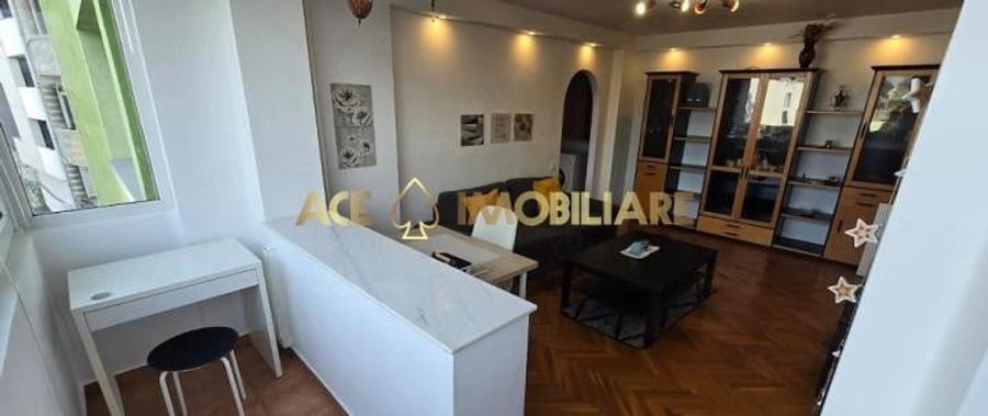 Apartament cu 2 camere, mobilat în Unirii