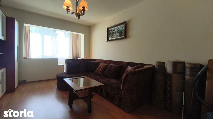 Apartament cu 2 camere decomandat în Gojdu