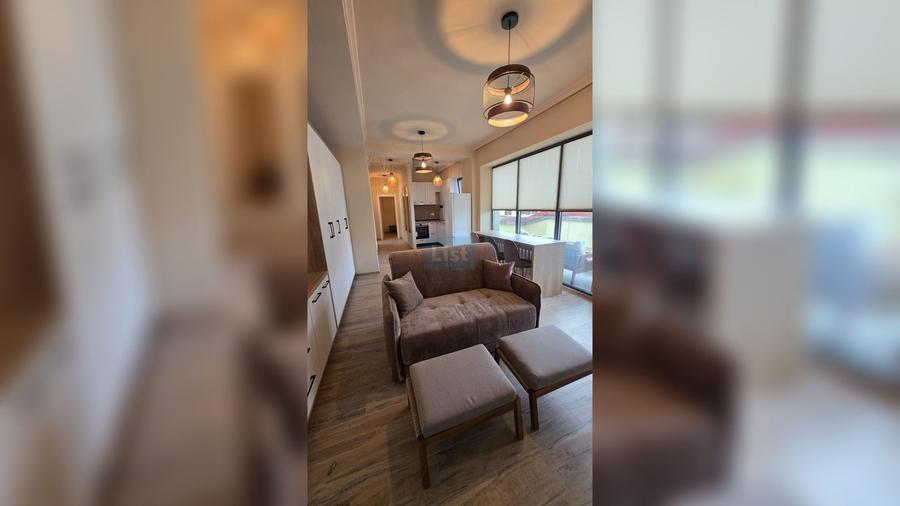 Apartament cu 2 camere decomandat, mobilat în P-ța Alba Iulia