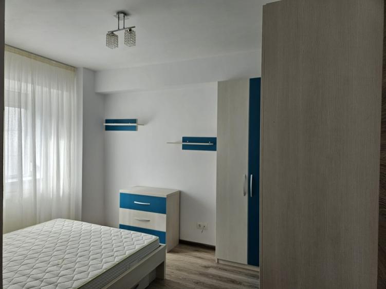 Apartament cu 2 camere semidecomandat în Berceni
