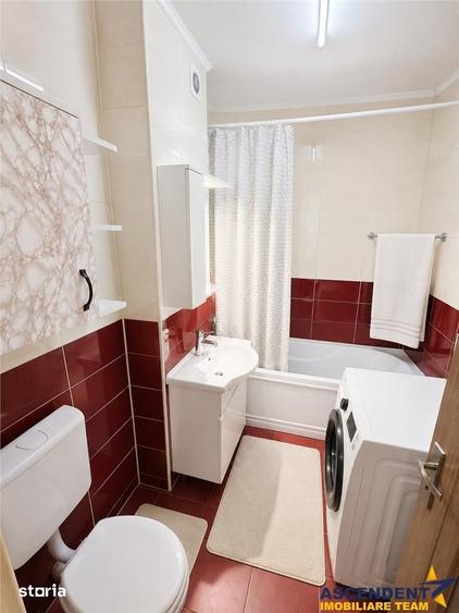 Apartament cu 3 camere în Sântana de Mureș