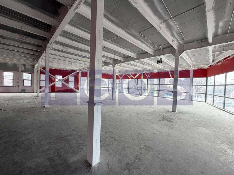 Spațiu comercial, de 456 mp, în Colentina