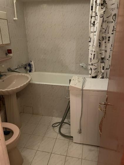 Apartament cu 3 camere decomandat, mobilat în Ultracentral