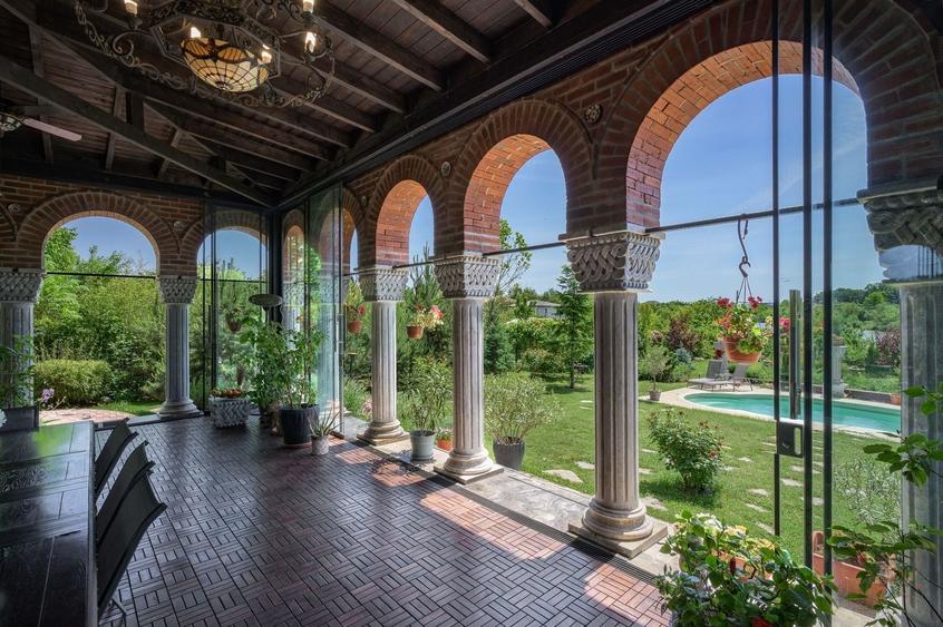 Casă individuală cu 8 camere cu Piscina în Corbeanca