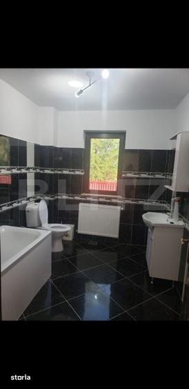 Casă cu 6 camere cu Teren 759 Mp în Moara