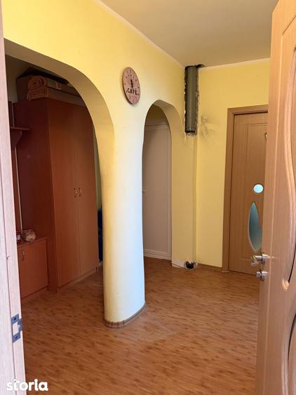 Apartament cu 2 camere decomandat în Port