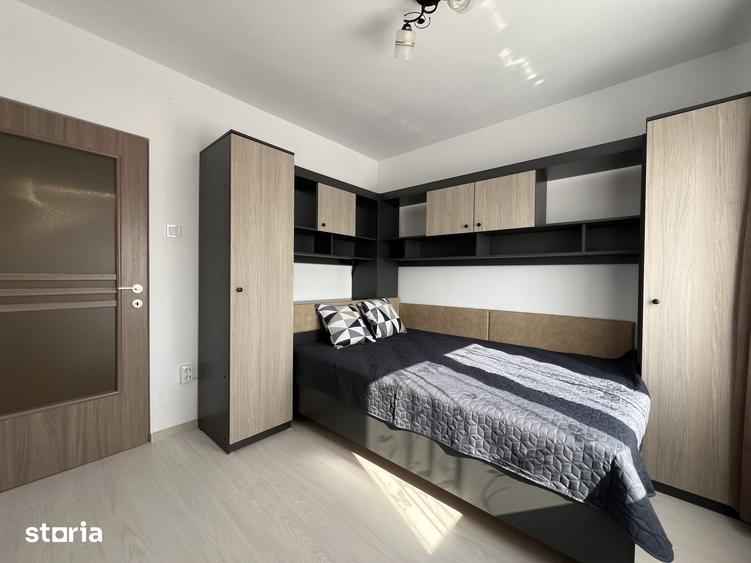 Apartament cu 3 camere decomandat în Vasile Aaron