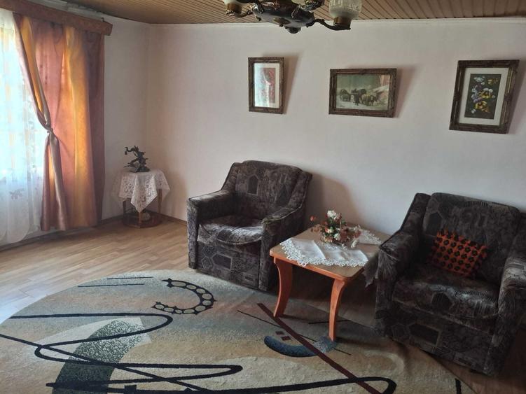 Casă cu 4 camere în Exterior Vest