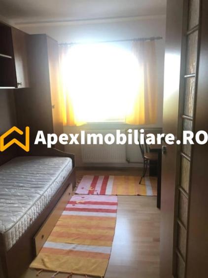 Apartament cu 4 camere decomandat în Militari