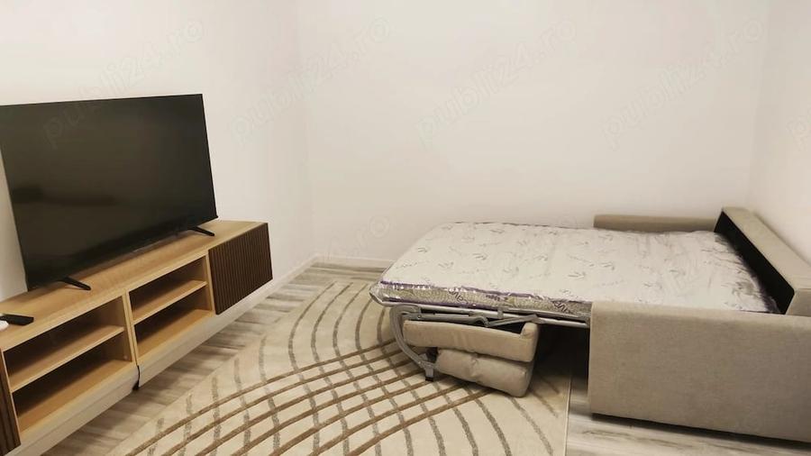 Apartament cu 2 camere decomandat în 1 Mai