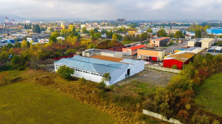 Spațiu industrial, de 1,660 mp, în Bartolomeu