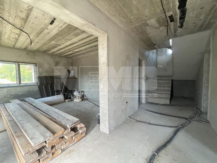 CASA LA ROSU DIN CARAMIDA + GARAJ I 12,5 ARI I VICOV DE SUS I - 9