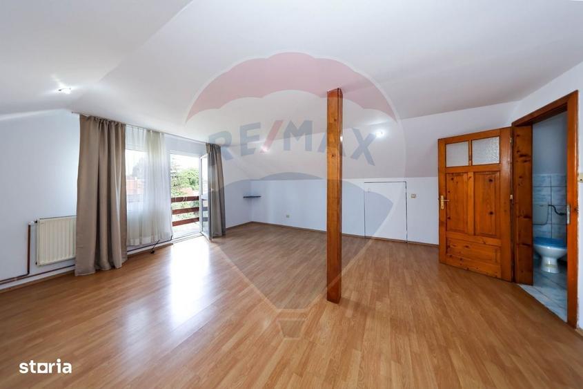 Casa cu gradina in zona Centrala Secele - 4