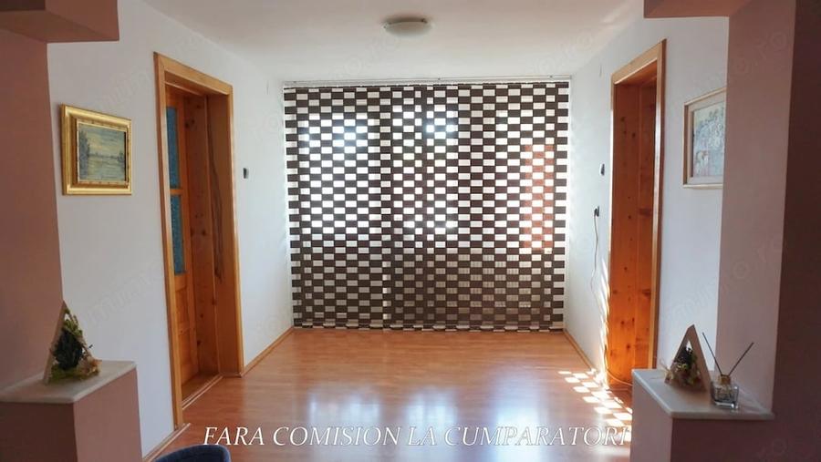 VILA LA CHEIE, ZONA FOARTE FRUMOASA - 7