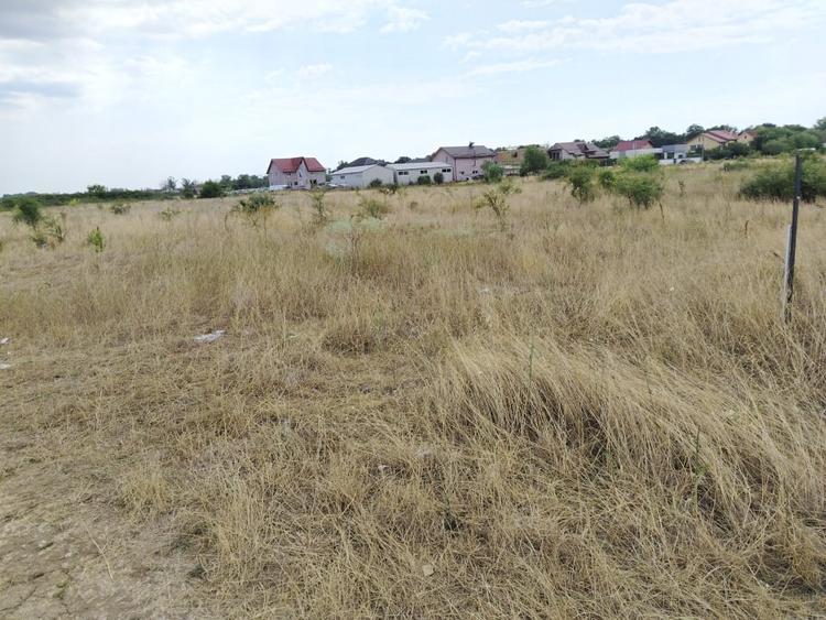 Teren agricol extravilan de 500 mp, în Popoveni