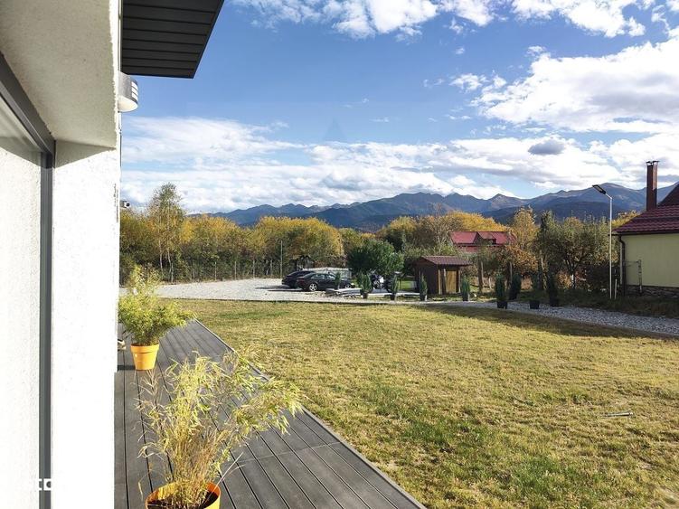 Casă cu 4 camere în Porumbacu de Sus