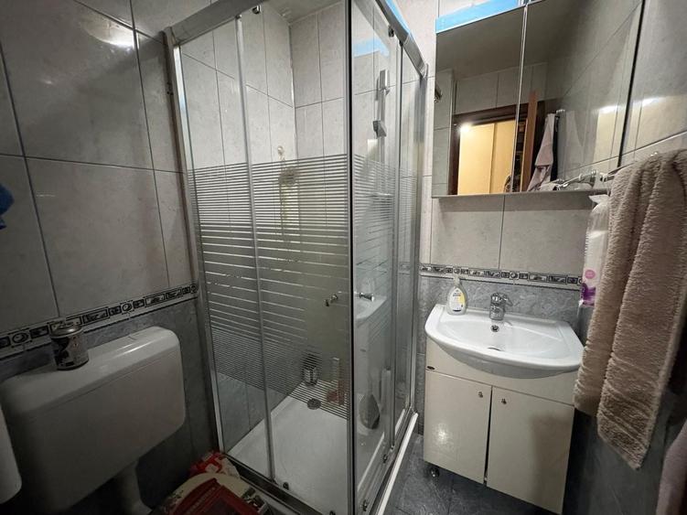 AP. 3 CAMERE - ZIZIN, BLOC REABILITAT-85 MP, MOBILAT, METROU, COMIS 0% - 3