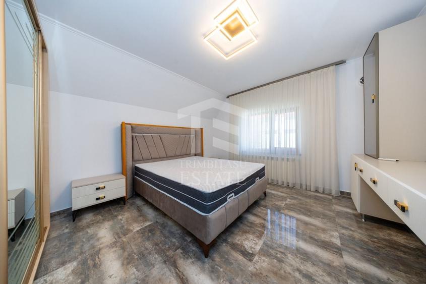 Casă individuală cu 6 camere cu Canalizare în Exterior Est