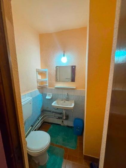 Apartament cu 3 camere decomandat, mobilat în Gară