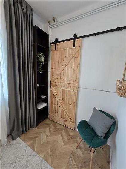 Apartament cu 2 camere decomandat, mobilat în Kogălniceanu